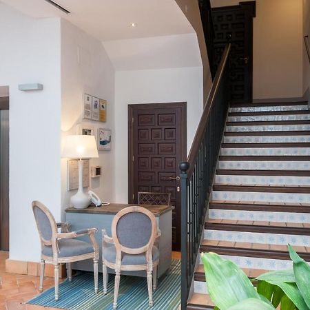 Suites Murillo Catedral Seville Luaran gambar