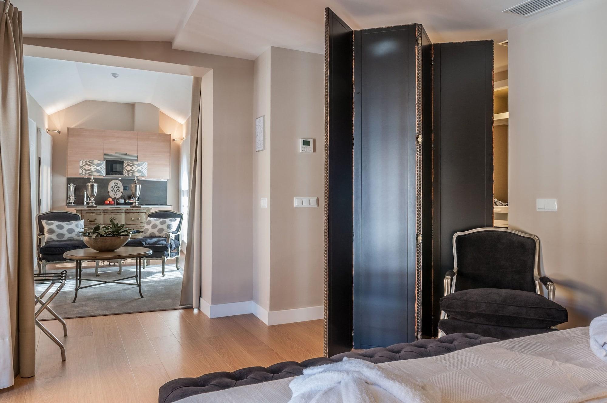 Suites Murillo Catedral Seville Luaran gambar