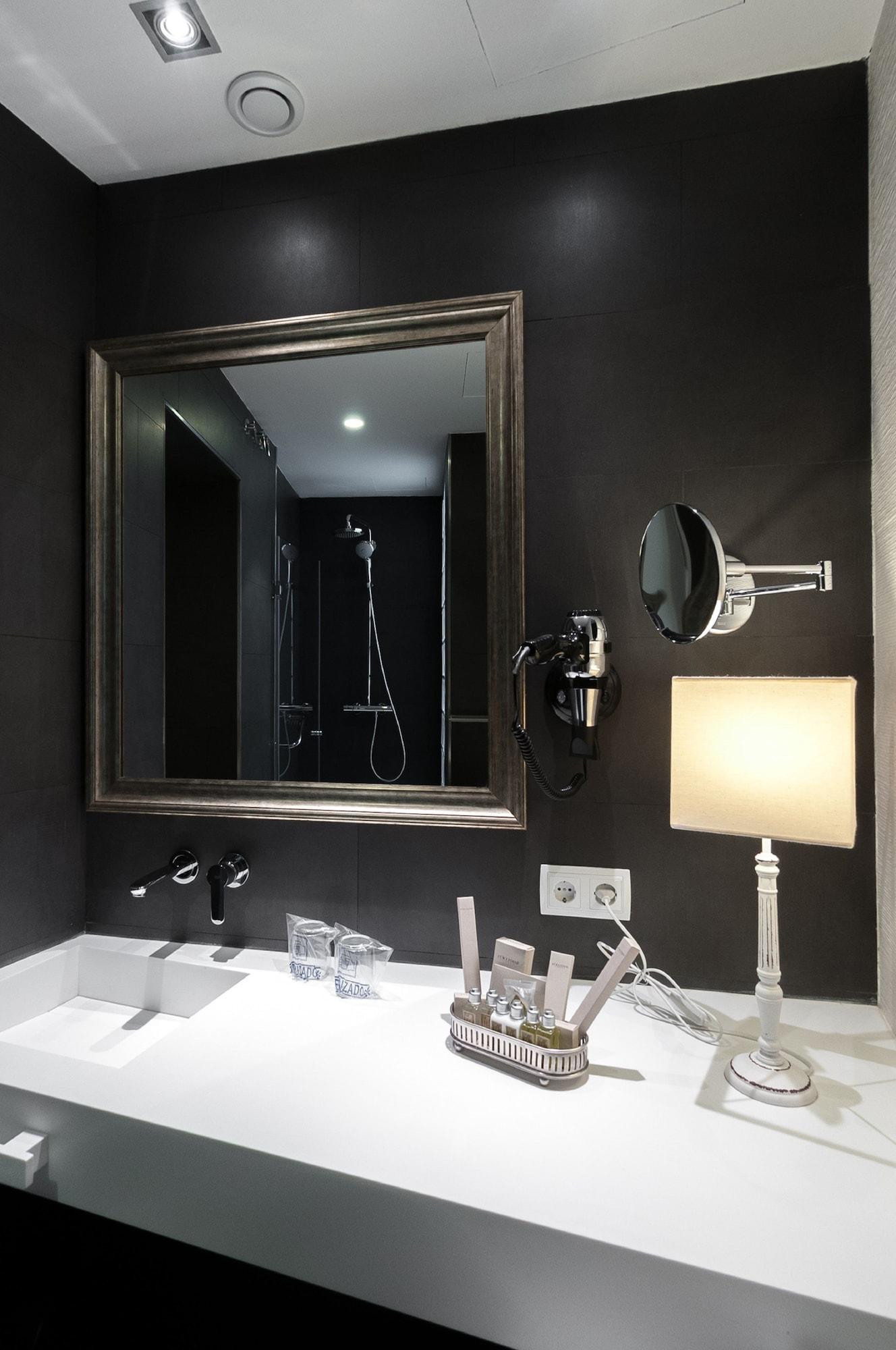 Suites Murillo Catedral Seville Luaran gambar