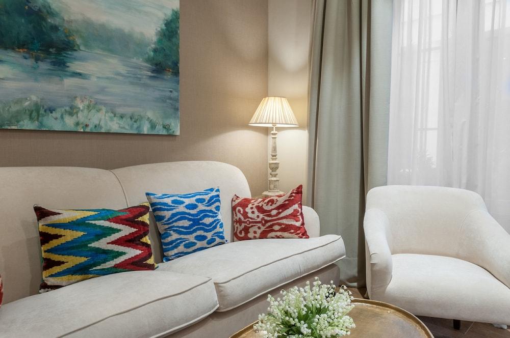 Suites Murillo Catedral Seville Luaran gambar
