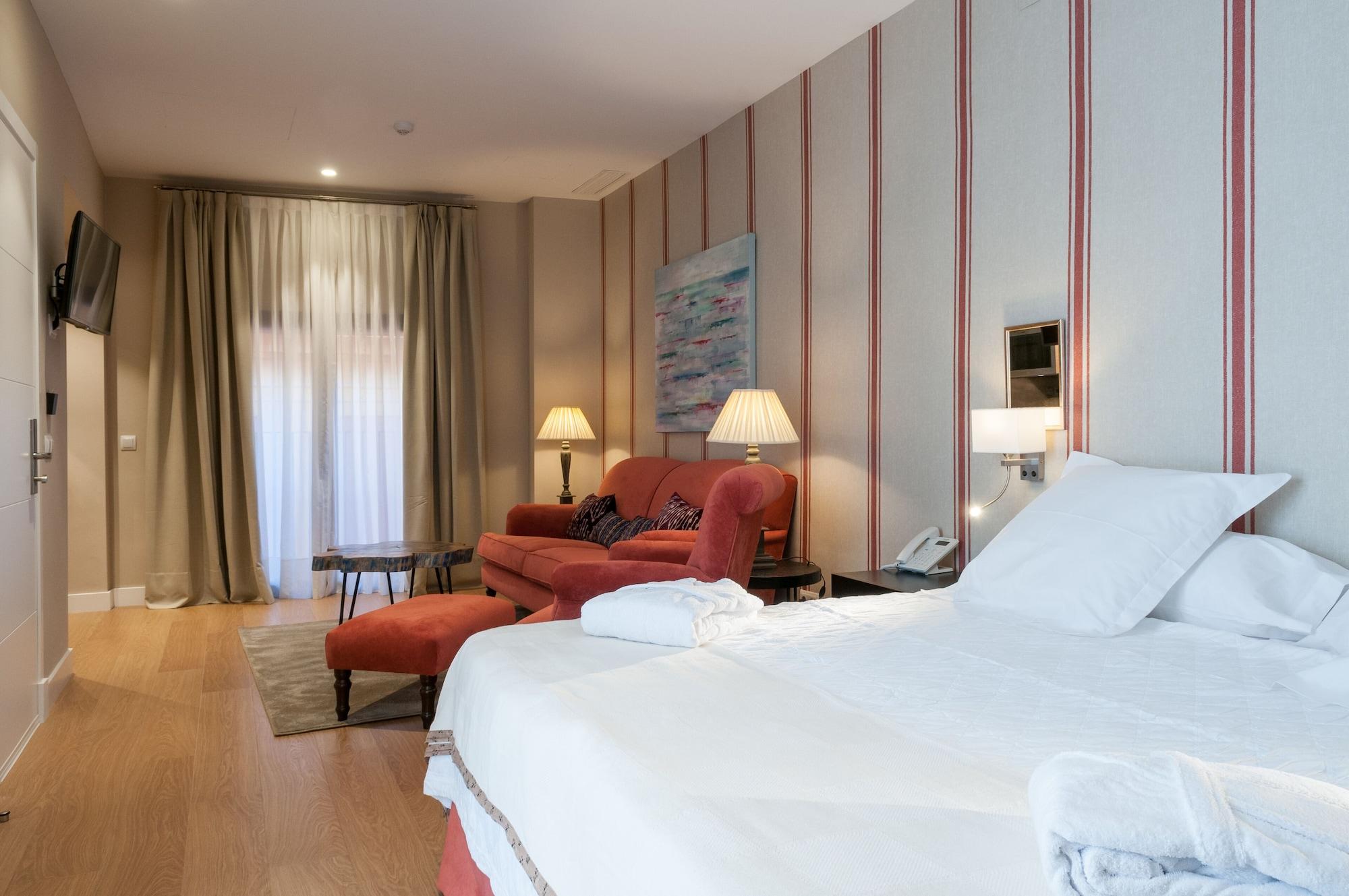 Suites Murillo Catedral Seville Luaran gambar