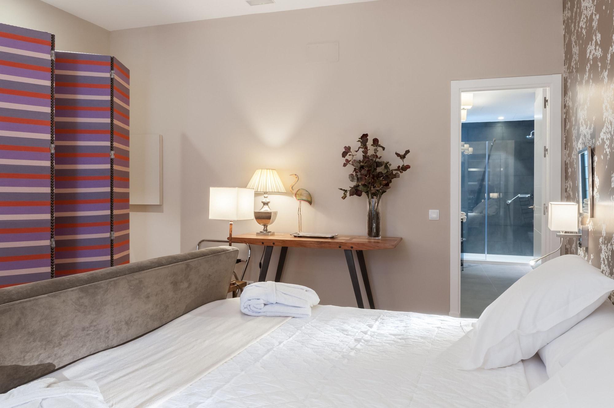 Suites Murillo Catedral Seville Luaran gambar