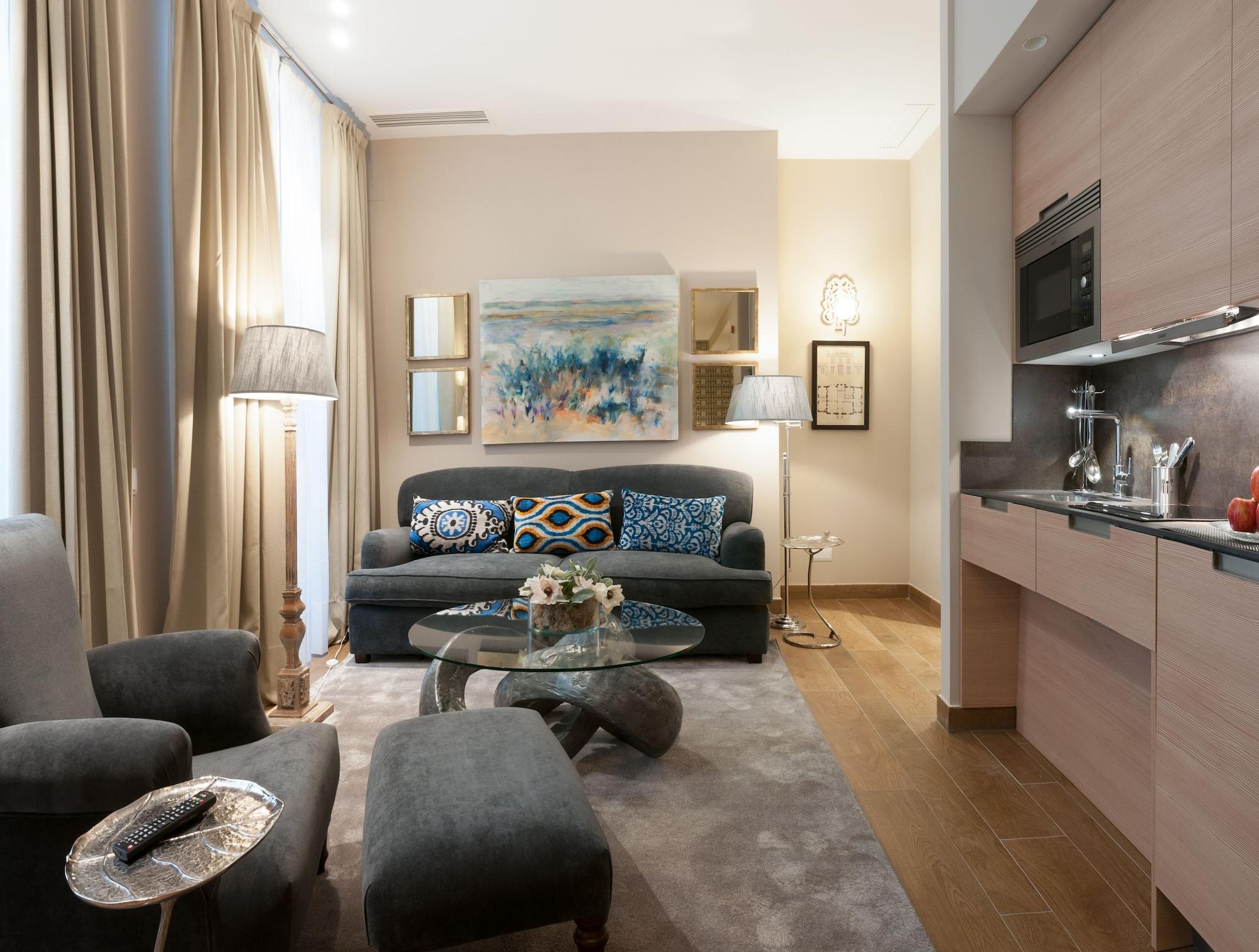 Suites Murillo Catedral Seville Luaran gambar