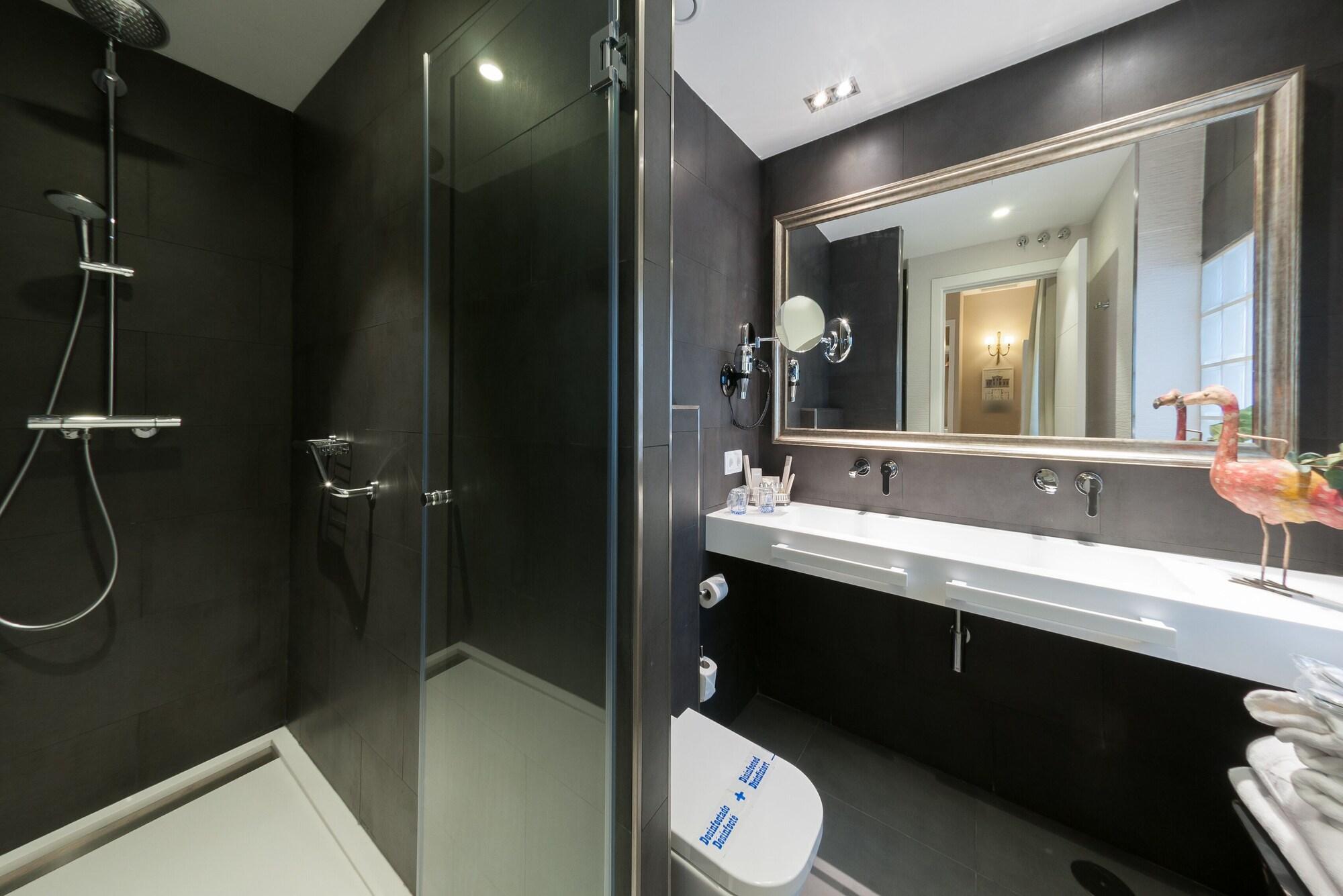 Suites Murillo Catedral Seville Luaran gambar